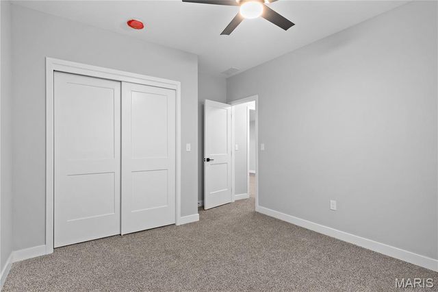 309 Rumsfeld Drive, Troy, IL 62294