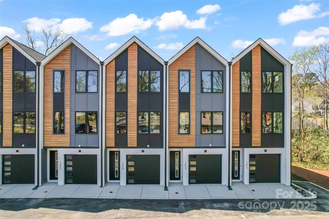 3449 Byrnes Street, Charlotte, NC 28205