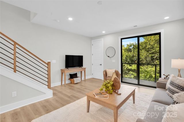 3449 Byrnes Street, Charlotte, NC 28205