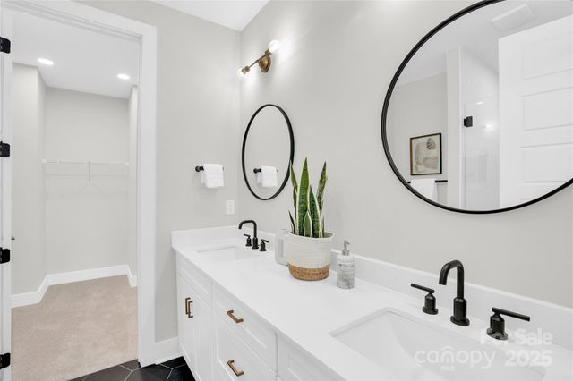 3449 Byrnes Street, Charlotte, NC 28205