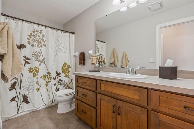 3074 Aspen Lake Drive NE, Blaine, MN 55449