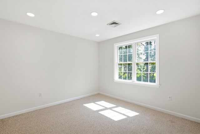 4 Azalea Circle, Millbury, MA 01527