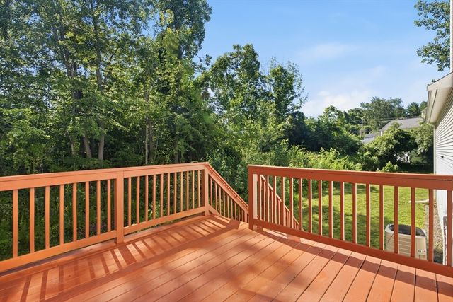 4 Azalea Circle, Millbury, MA 01527