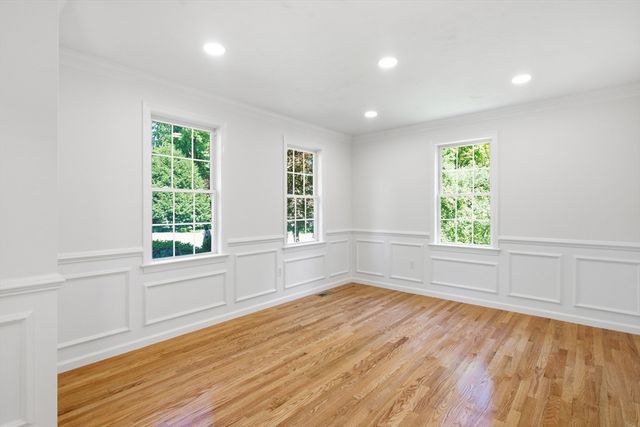 4 Azalea Circle, Millbury, MA 01527