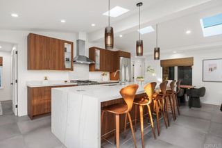 803 Saxony Road, Encinitas, CA 92024