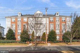 303 REDLAND BLVD #302, Rockville, MD 20850