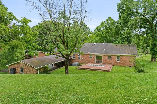 7970 Hooten Hows Rd, Nashville, TN 37221