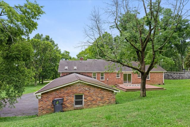 7970 Hooten Hows Rd, Nashville, TN 37221