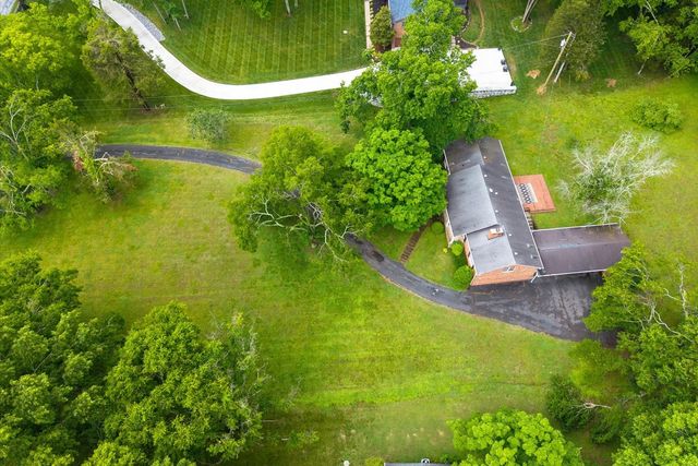 7970 Hooten Hows Rd, Nashville, TN 37221