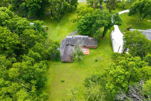 7970 Hooten Hows Rd, Nashville, TN 37221