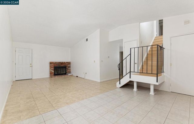 2412 Sequoia Dr, Antioch, CA 94509