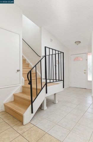 2412 Sequoia Dr, Antioch, CA 94509