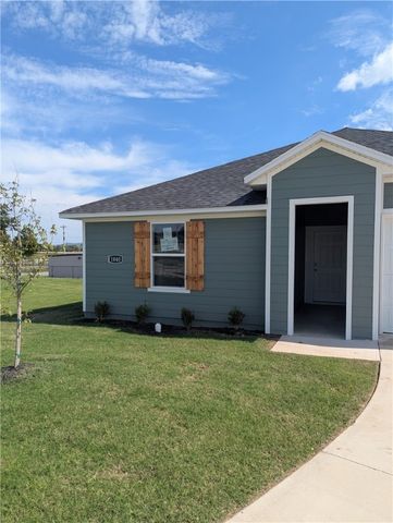 1040 Rently Street, Prairie Grove, AR 72753