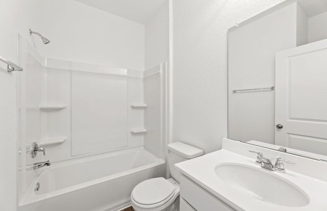 104 Hatari TRL, Jarrell, TX 76537