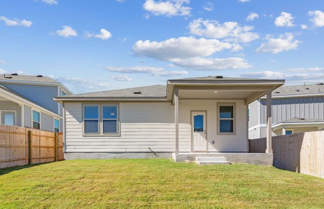 104 Hatari TRL, Jarrell, TX 76537