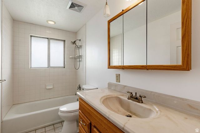 8291 S CRAVALAN CIR, Sandy, UT 84093