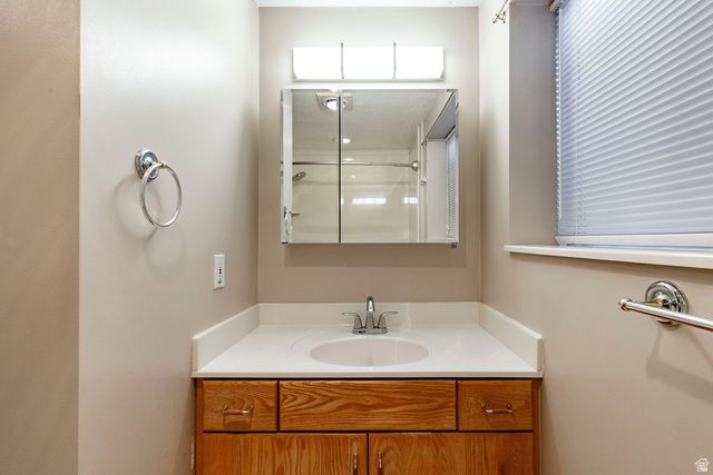 8291 S CRAVALAN CIR, Sandy, UT 84093