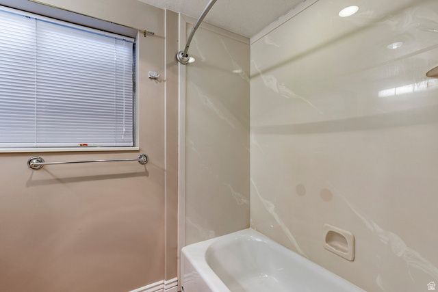 8291 S CRAVALAN CIR, Sandy, UT 84093