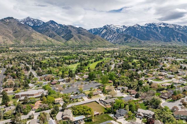 8291 S CRAVALAN CIR, Sandy, UT 84093