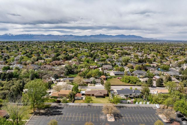 8291 S CRAVALAN CIR, Sandy, UT 84093