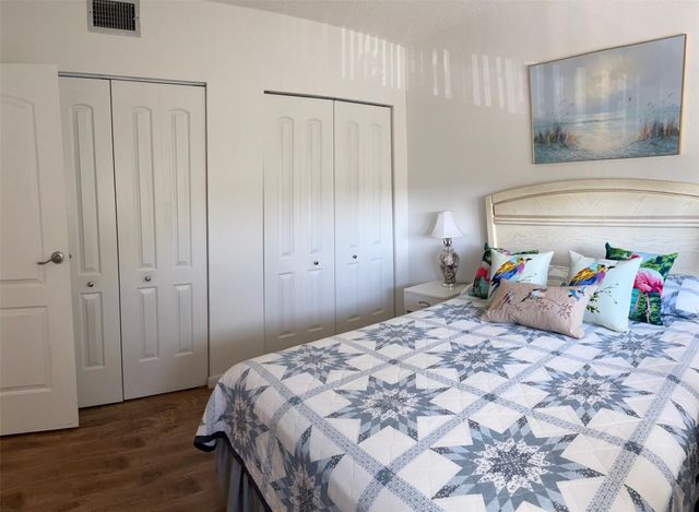 1055 Country Club Drive 404, Margate, FL 33063