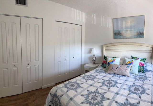 1055 Country Club Drive 404, Margate, FL 33063