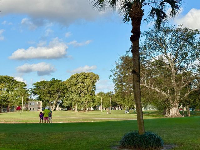 1055 Country Club Drive 404, Margate, FL 33063