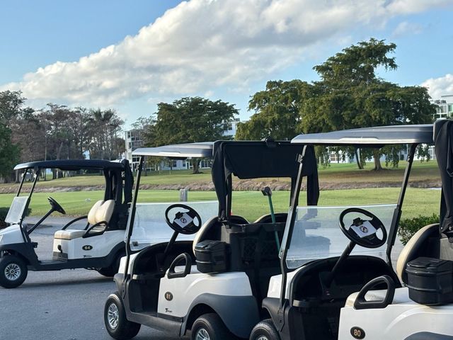 1055 Country Club Drive 404, Margate, FL 33063