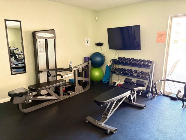 1055 Country Club Drive 404, Margate, FL 33063