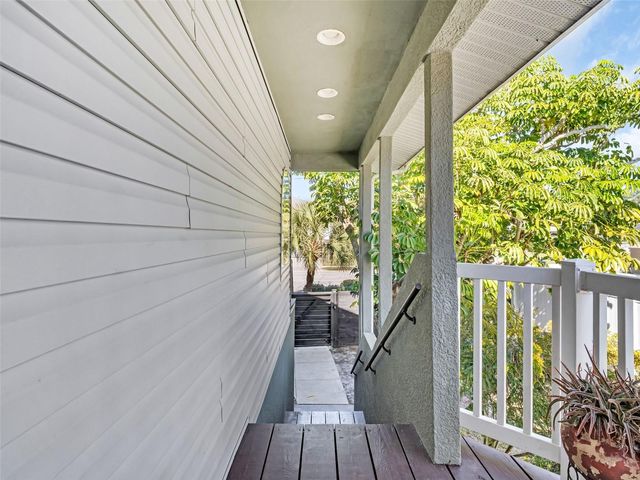 1907 GULF BEACH BOULEVARD, Tarpon Springs, FL 34689