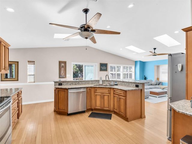 1907 GULF BEACH BOULEVARD, Tarpon Springs, FL 34689