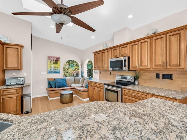 1907 GULF BEACH BOULEVARD, Tarpon Springs, FL 34689
