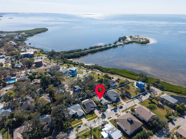 1907 GULF BEACH BOULEVARD, Tarpon Springs, FL 34689