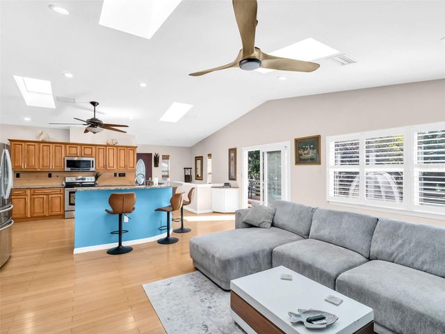 1907 GULF BEACH BOULEVARD, Tarpon Springs, FL 34689