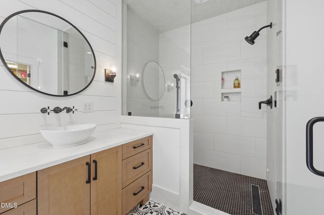 1564 Great Ridge Parkway, Chapel Hill, NC 27516