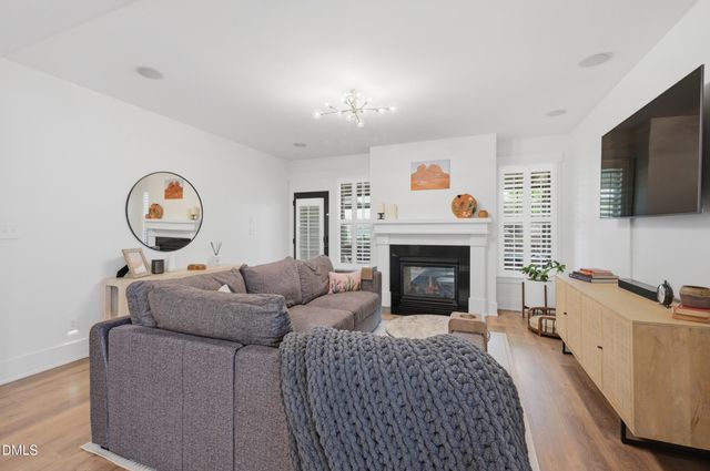 1564 Great Ridge Parkway, Chapel Hill, NC 27516