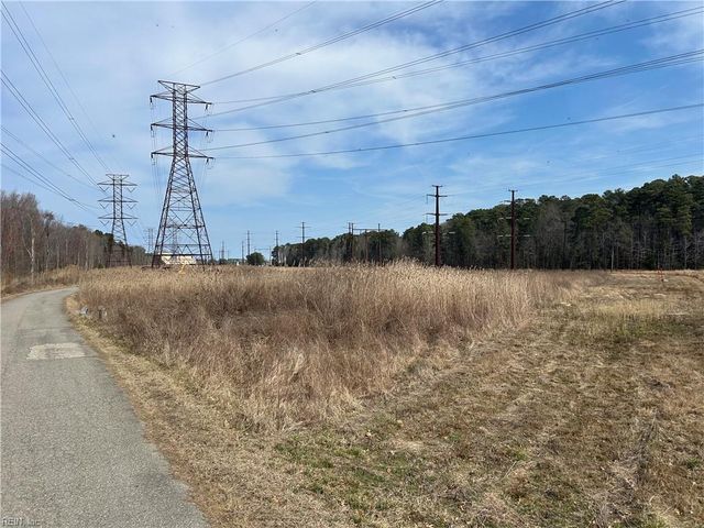 2402 Wolf Trap RD, Yorktown, VA 23692
