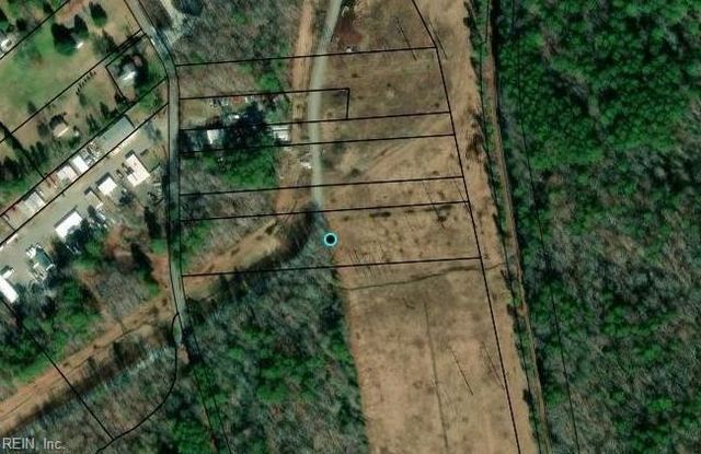 2402 Wolf Trap RD, Yorktown, VA 23692