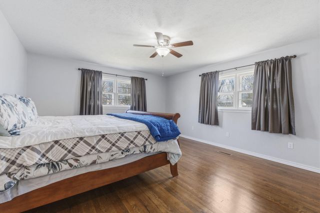 6208 W State Highway Ee, Springfield, MO 65802