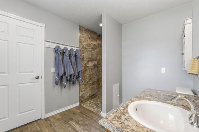 6208 W State Highway Ee, Springfield, MO 65802