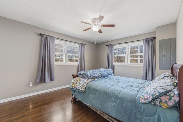 6208 W State Highway Ee, Springfield, MO 65802