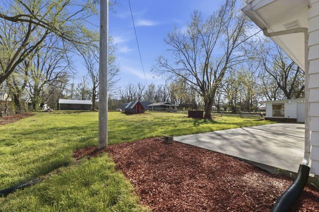 6208 W State Highway Ee, Springfield, MO 65802