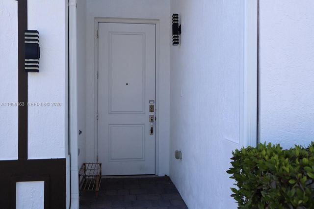 27440 SW 135th Ave Rd 27440, Homestead, FL 33032