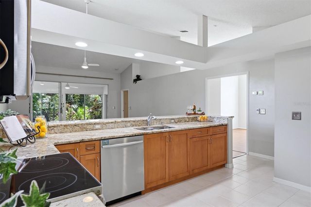 4461 ASCOT CIRCLE S, Sarasota, FL 34235