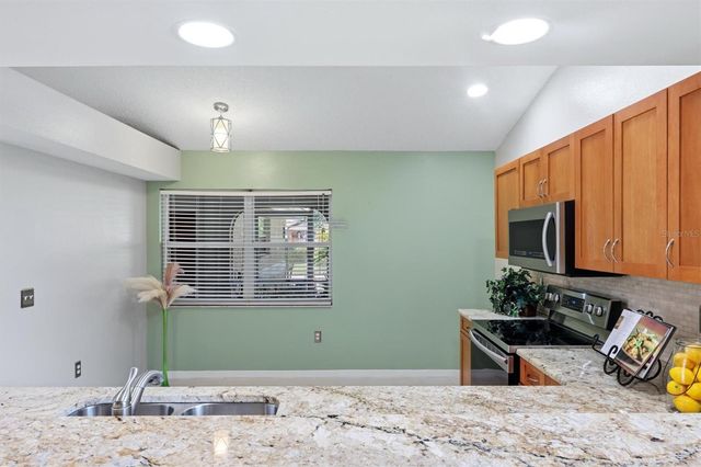 4461 ASCOT CIRCLE S, Sarasota, FL 34235