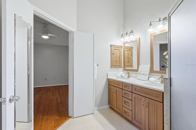 4461 ASCOT CIRCLE S, Sarasota, FL 34235