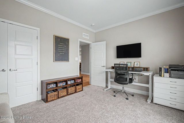 16301 Spitfire Lake Path, Louisville, KY 40245