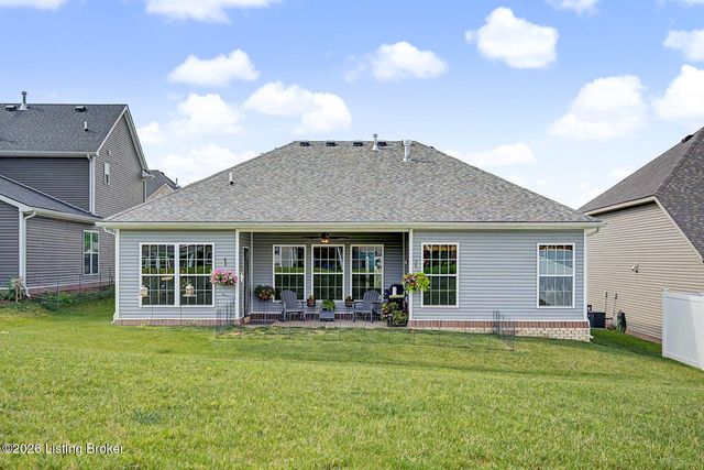 16301 Spitfire Lake Path, Louisville, KY 40245