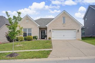 16301 Spitfire Lake Path, Louisville, KY 40245