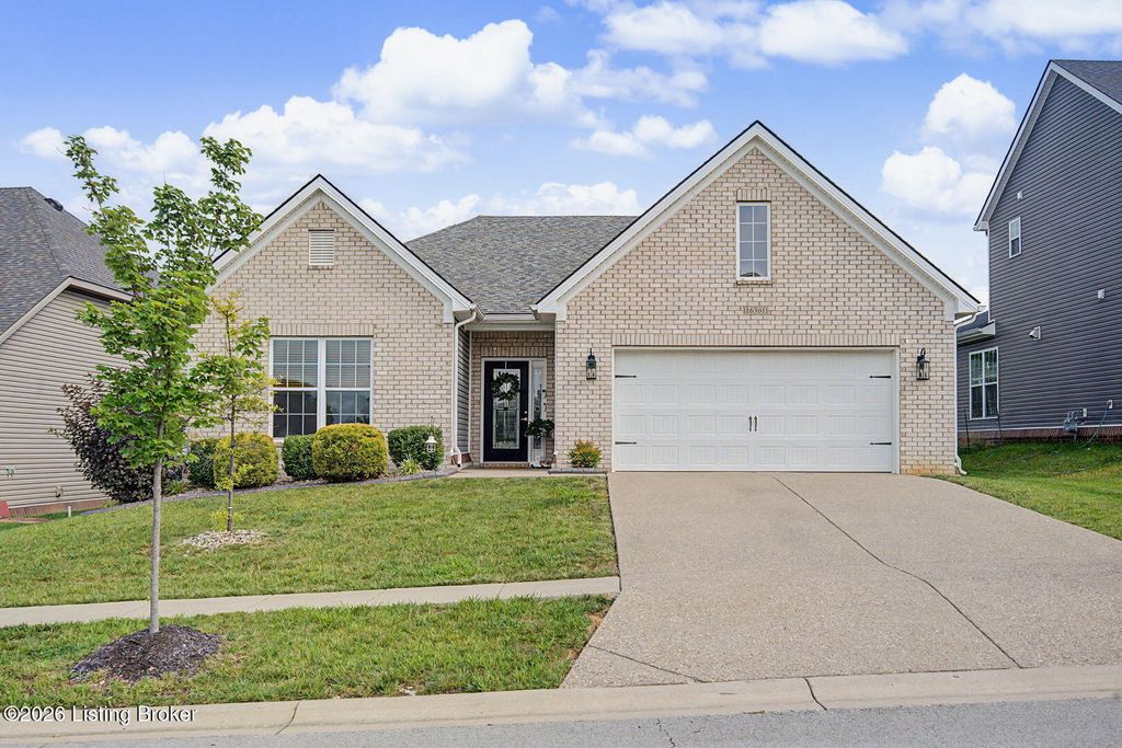 16301 Spitfire Lake Path, Louisville, KY 40245